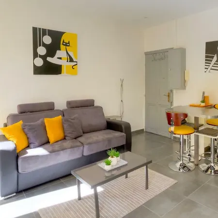 Joli 2 Pièces Emplacement Idéal Piétonne * Niza